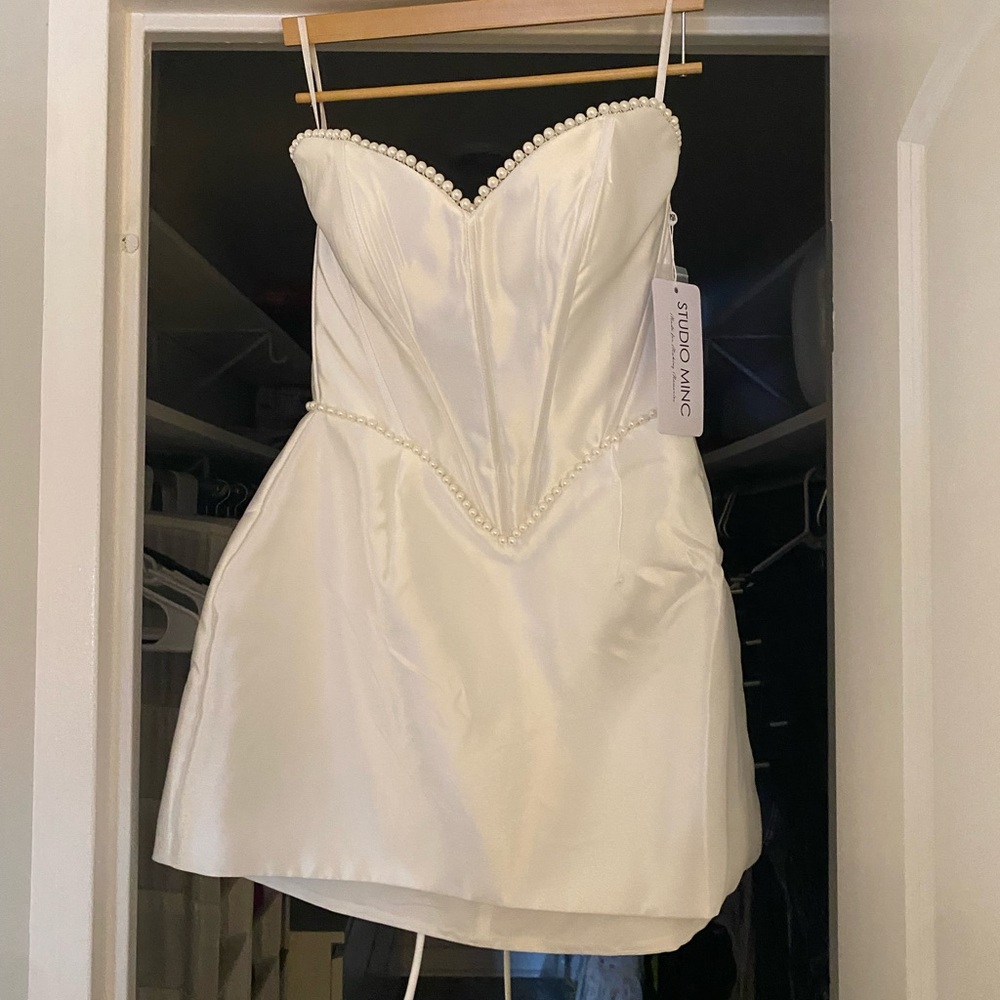 Studio Minc - Lovestruck - White Bridal Mini Dress - Picture 11 of 14